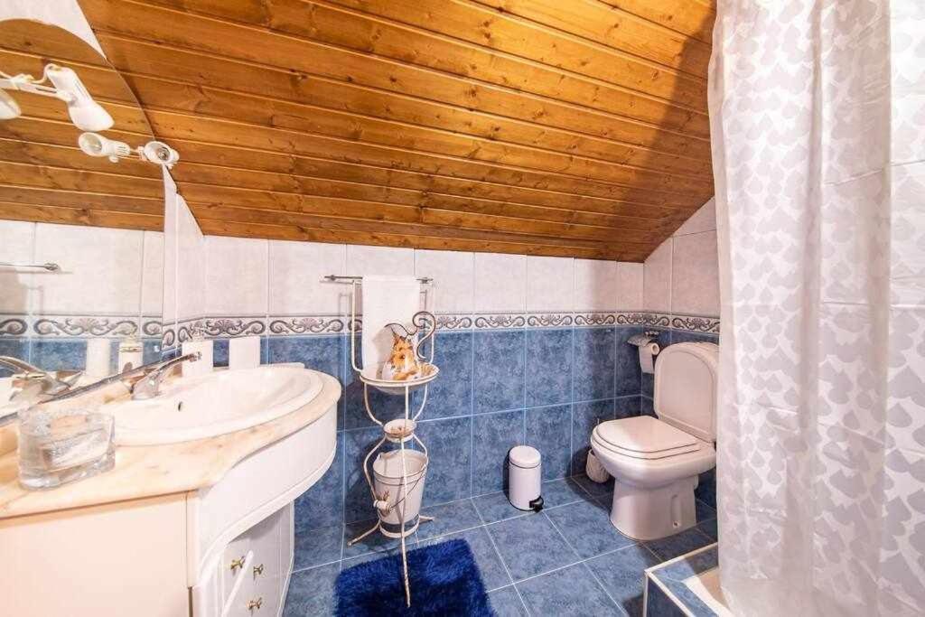 Lombo Cesteiro Guesthouse Tabua  Eksteriør bilde