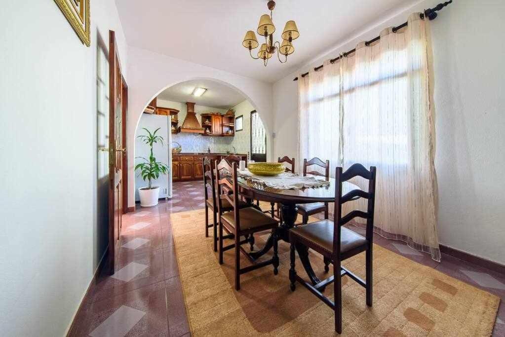 Lombo Cesteiro Guesthouse Tabua  Eksteriør bilde